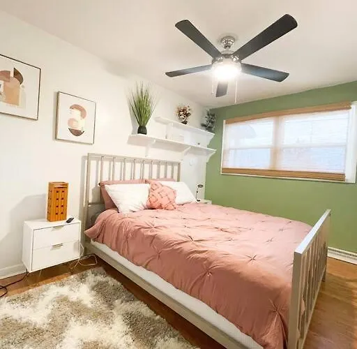 Hidden Gem W1 King Bed &2 Queens Villa